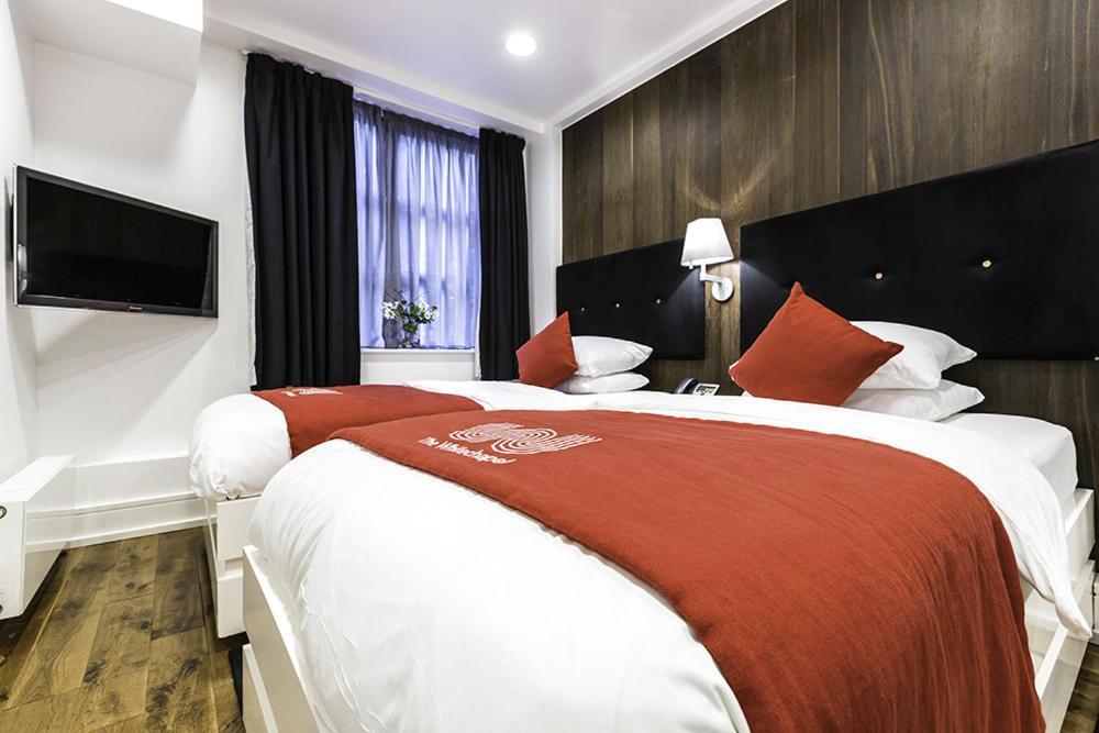 The Whitechapel Hotel London Exterior photo