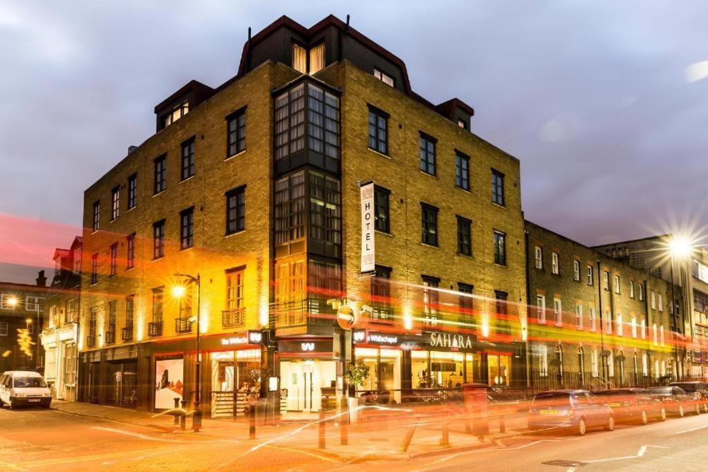The Whitechapel Hotel London Room photo